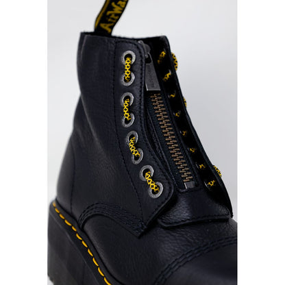 Dr. Martens – Schwarze Lederstiefel