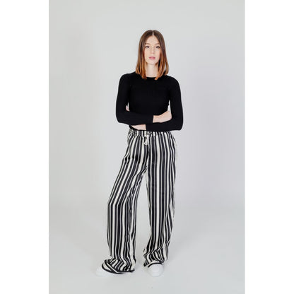 Only – Schwarze Viskose-Sportbekleidung