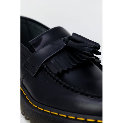 Dr. Martens – Schwarze Schnürstiefel aus Leder