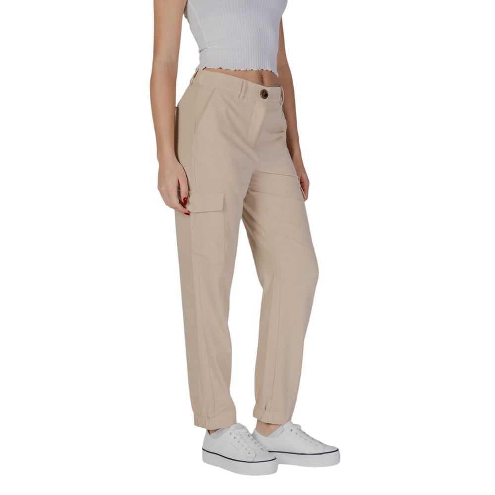 B.Young Beige Polyesterhose