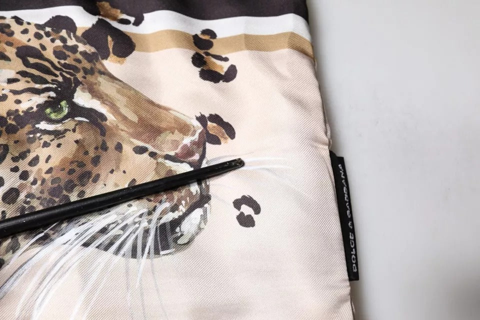 Dolce &amp; Gabbana Schwarzes Kurzarm-T-Shirt aus Baumwolle mit Leopardenmuster