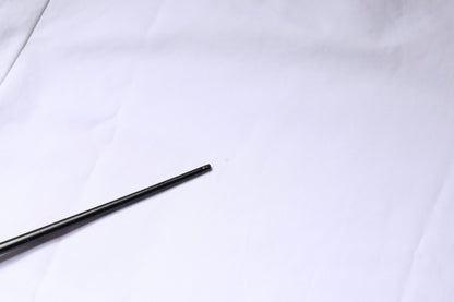 تي شيرت قطني بطبعة شفاه حمراء بيضاء من دولتشي آند غابانا