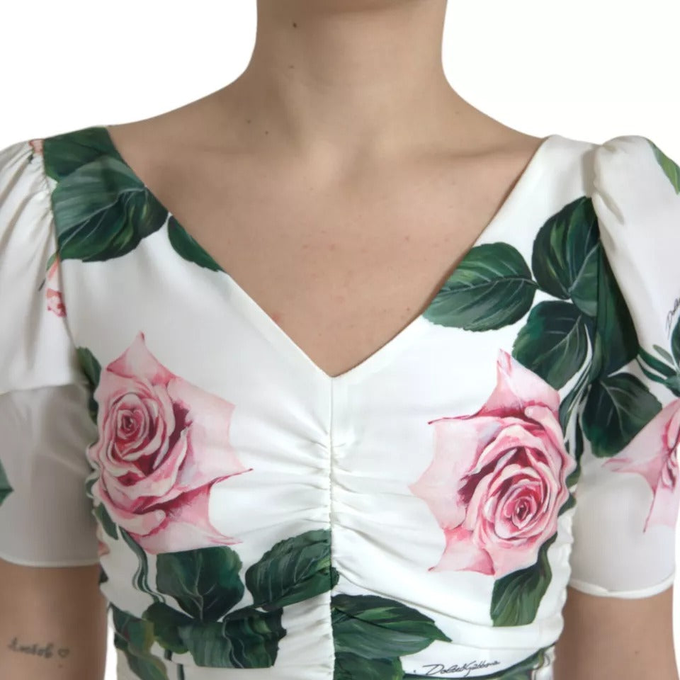Dolce &amp; Gabbana – Plissiertes Kleid aus Stretch-Seide mit weißem Rosenprint