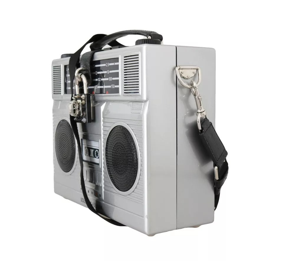 Dolce &amp; Gabbana Silberne Retro-Radio-Boombox, limitierte Auflage, handgefertigte Holztasche