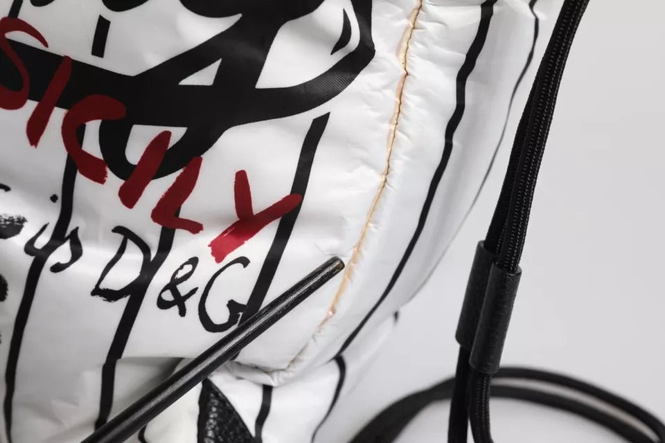 Dolce &amp; Gabbana – Rucksack aus Polyester mit Kordelzug, schwarz/weiß gestreift