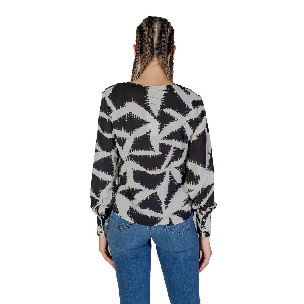 Jacqueline De Yong – Schwarze Bluse aus recyceltem Polyester