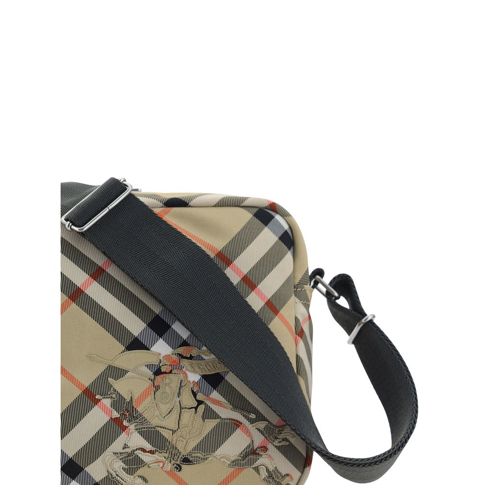 Burberry Schultertasche aus beigem Polyester