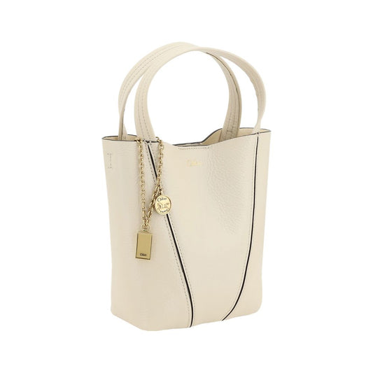 Chloé Schultertasche aus beigefarbenem Kalbsleder (Bos Taurus)