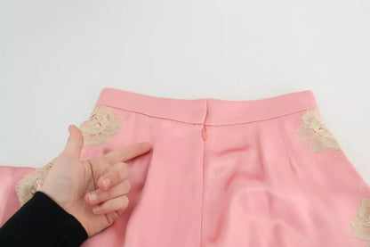 Dolce &amp; Gabbana – Hose aus Seidensatin mit weitem Bein und Spitzenbesatz in Rosa