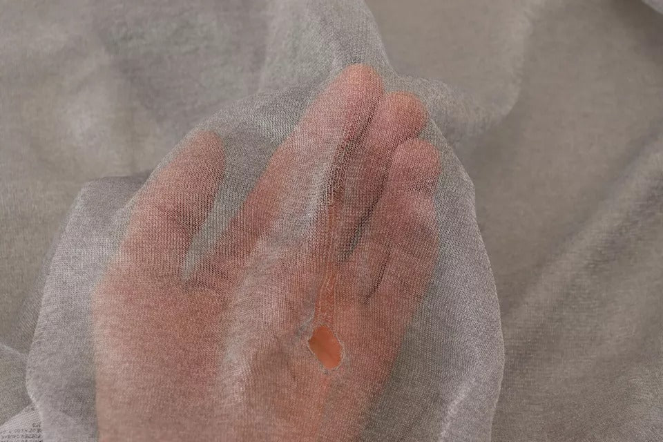 Dolce &amp; Gabbana Grauer durchsichtiger Rollkragenpullover