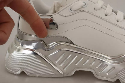 Dolce &amp; Gabbana Daymaster Sneakers aus weißem und silbernem Leder