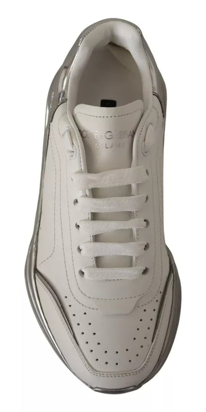 Dolce &amp; Gabbana Daymaster Sneakers aus weißem und silbernem Leder