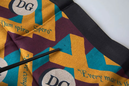 Dolce &amp; Gabbana – Mehrfarbig bedruckter quadratischer Taschentuchschal