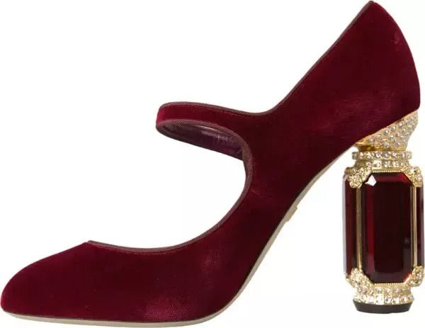 Dolce &amp; Gabbana Mary Janes mit roten Samt- und Goldkristallabsätzen