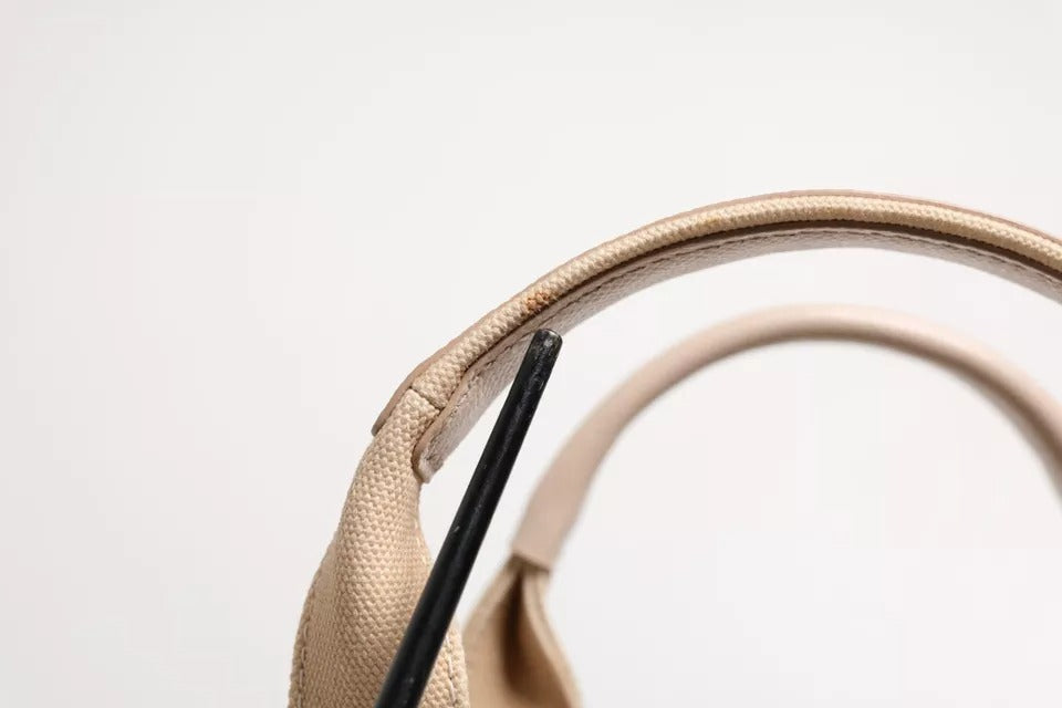 Dolce &amp; Gabbana – TANIA – Tragetasche aus Canvas mit mehrfarbigem Blumenmuster und Henkel