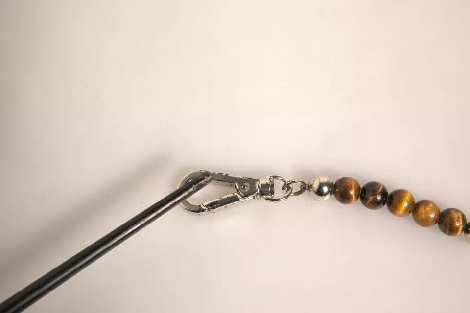 Dolce &amp; Gabbana Schlüsselanhänger mit Logo-Plakette aus silberner Messingkette mit Perlen