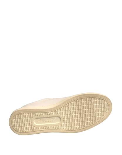 حذاء سنيكرز دولتشي آند غابانا أبيض من الجلد الذهبي بنقشة قلب أحمر