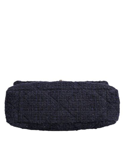 Chanel Dunkelblaue CC-Umhängetasche aus Tweed mit mittlerer Klappe und goldgrauer Kette