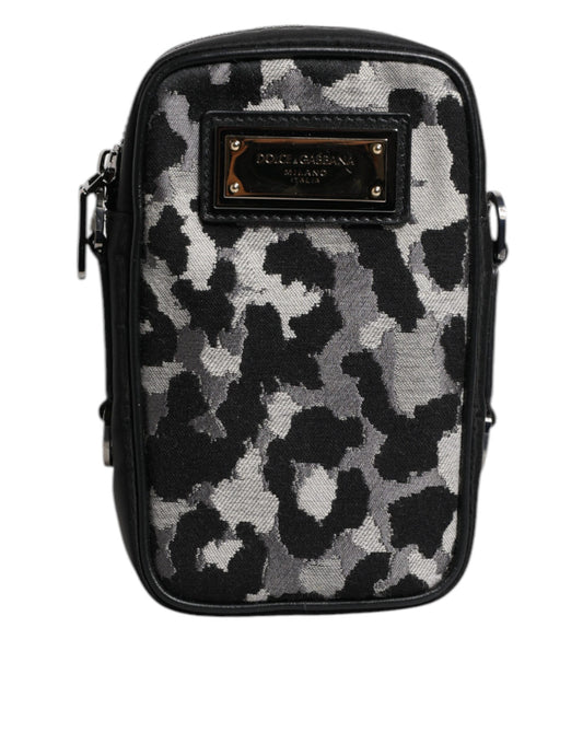 Dolce &amp; Gabbana – Mehrfarbige Umhängetasche aus Jacquard mit Camouflage-Muster und Logo-Schild
