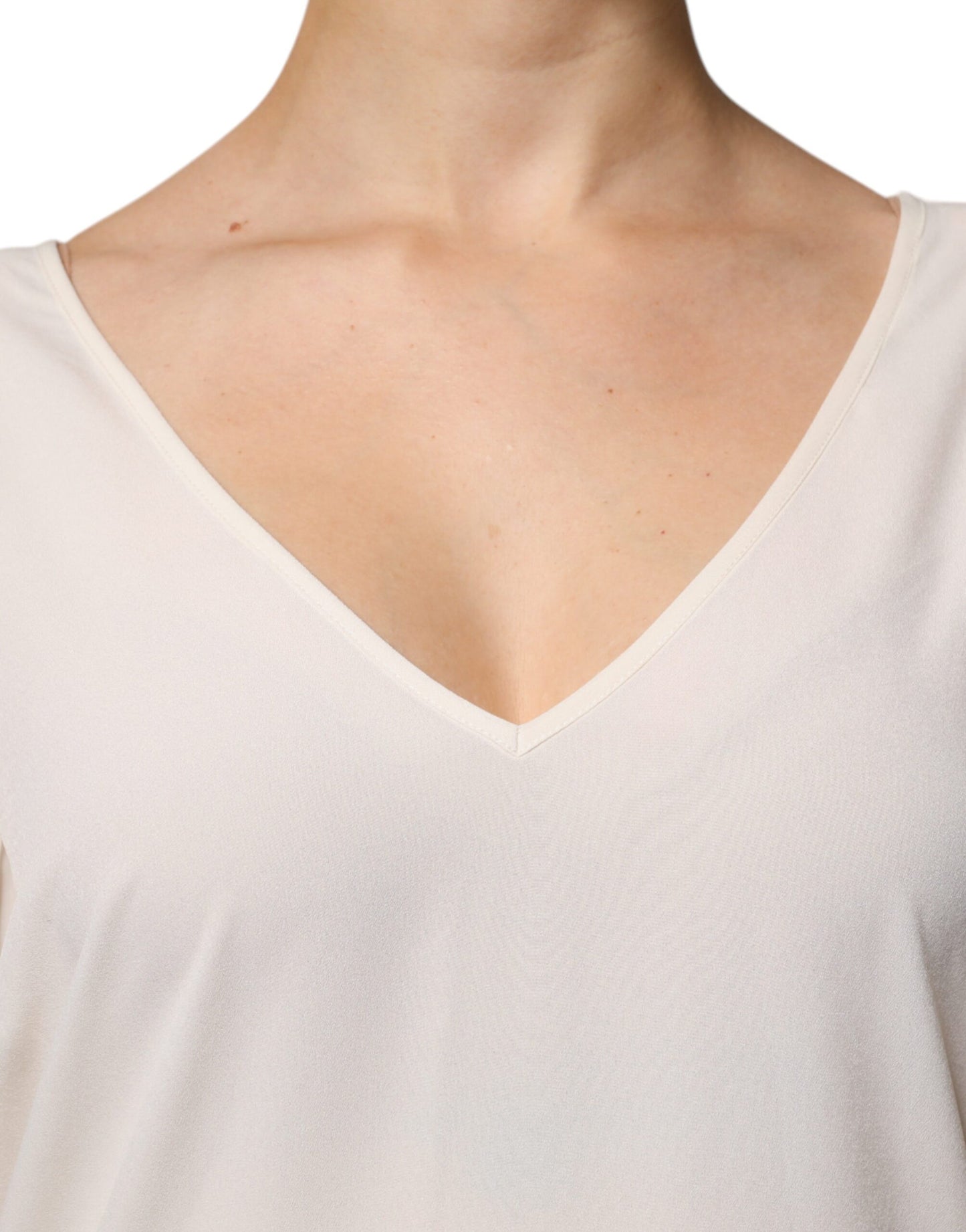 Peserico – Kurzärmliges Midi-Etuikleid mit V-Ausschnitt in Off-White