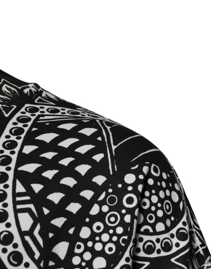 سويت شيرت قطني مطبوع باللونين الأبيض والأسود من دولتشي آند غابانا