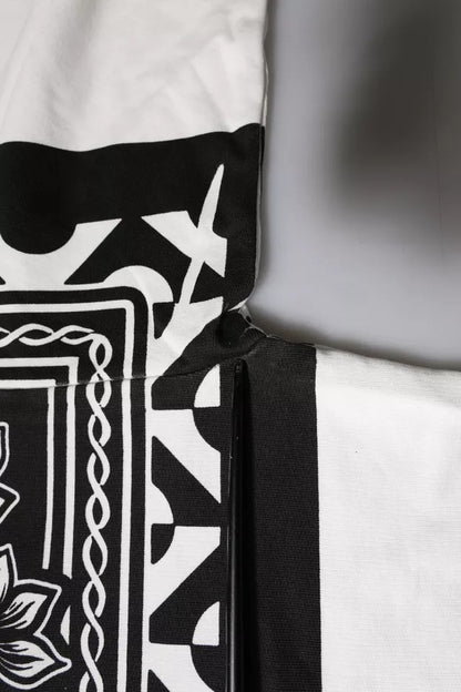 سويت شيرت قطني مطبوع باللونين الأبيض والأسود من دولتشي آند غابانا