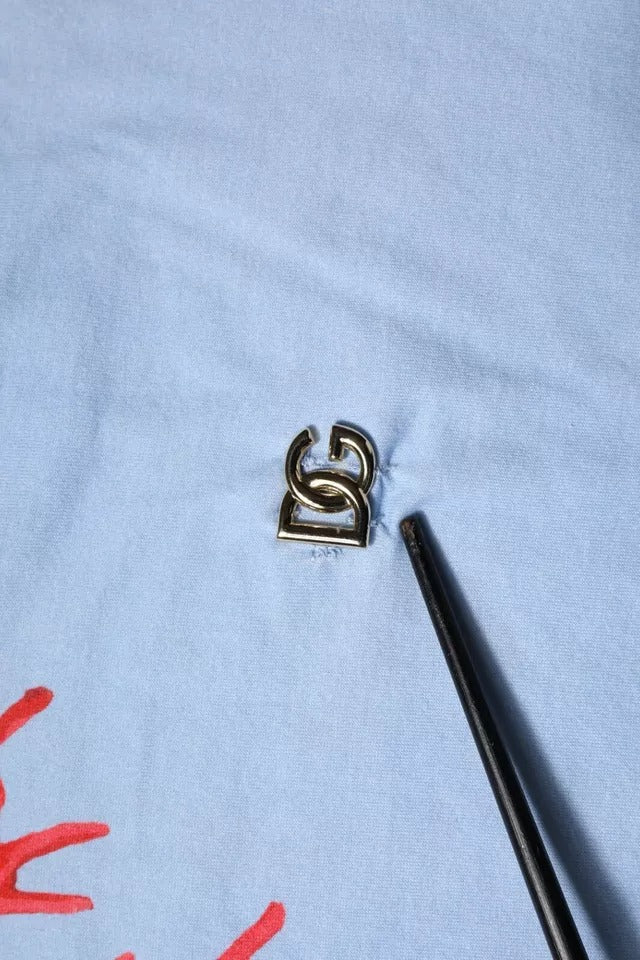 Dolce &amp; Gabbana Hellblaues T-Shirt aus korallenfarbener Baumwolle für Herren mit Rundhalsausschnitt