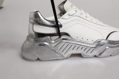 Dolce &amp; Gabbana Daymaster Low Top Sneaker in Weiß und Silber