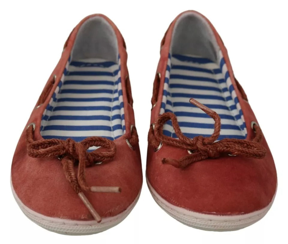 Pantofola D'Oro – Ballerinas aus Wildleder in Koralle mit Schleife und Spitze