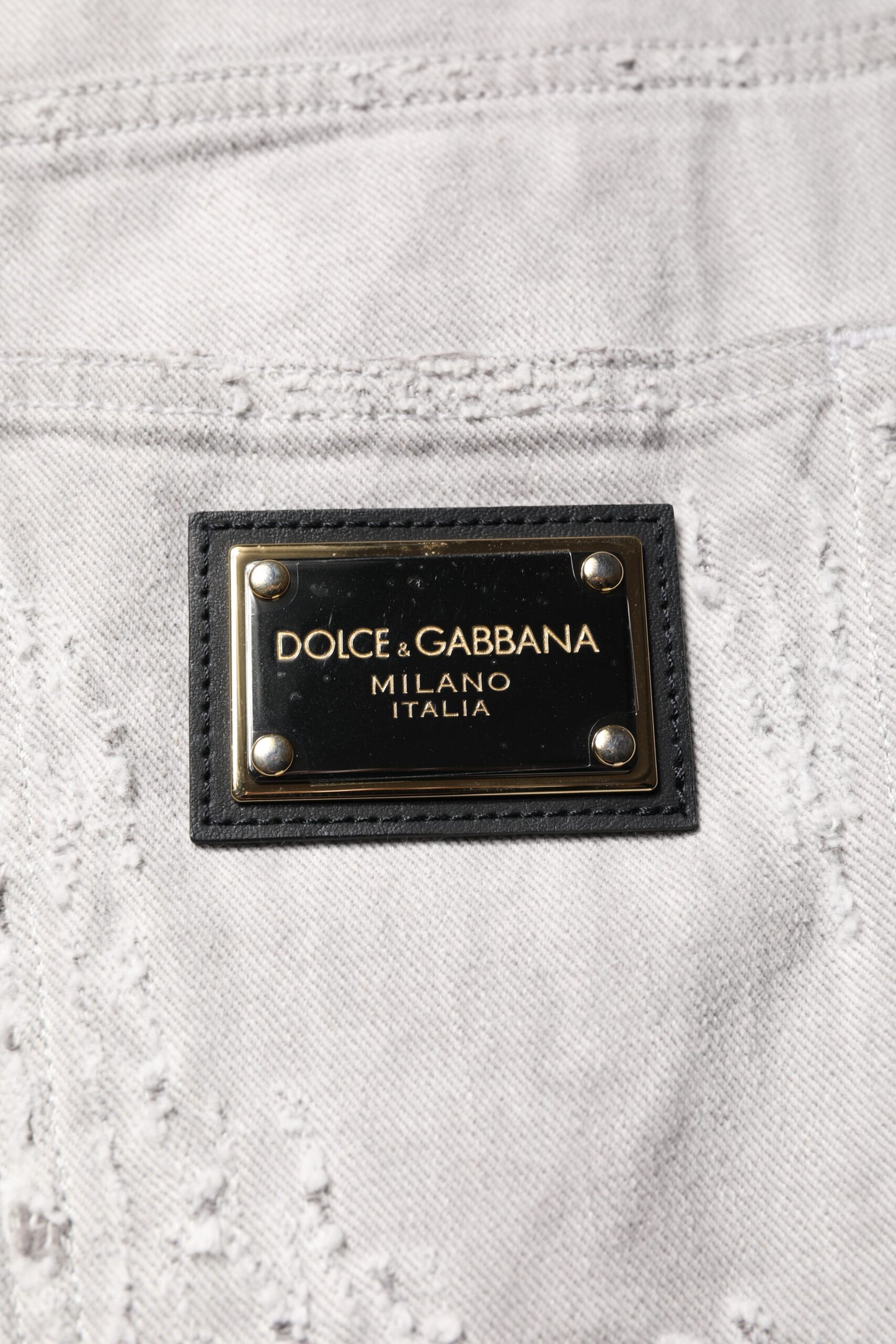 Dolce &amp; Gabbana Hellgraue zerfetzte Herren-Denim-Bermudashorts