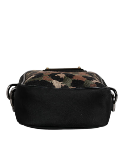 Dolce &amp; Gabbana – Mehrfarbige Umhängetasche aus Jacquard mit Leopardenmuster und Logo-Schild
