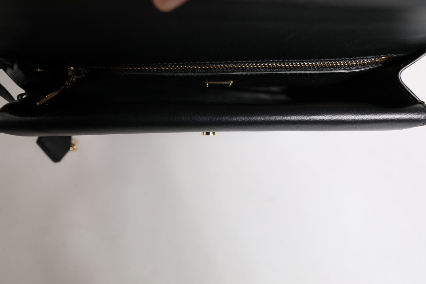 Dolce &amp; Gabbana – Dokumenten-Aktentasche aus schwarzem Leder mit Logo-Plakette