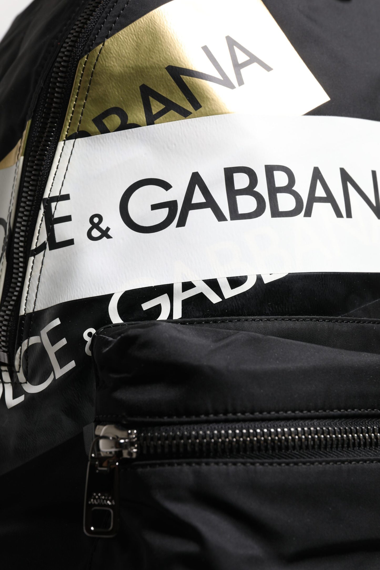 Dolce &amp; Gabbana – Schul- und Reiserucksack aus Polyamid mit schwarzem Logoband