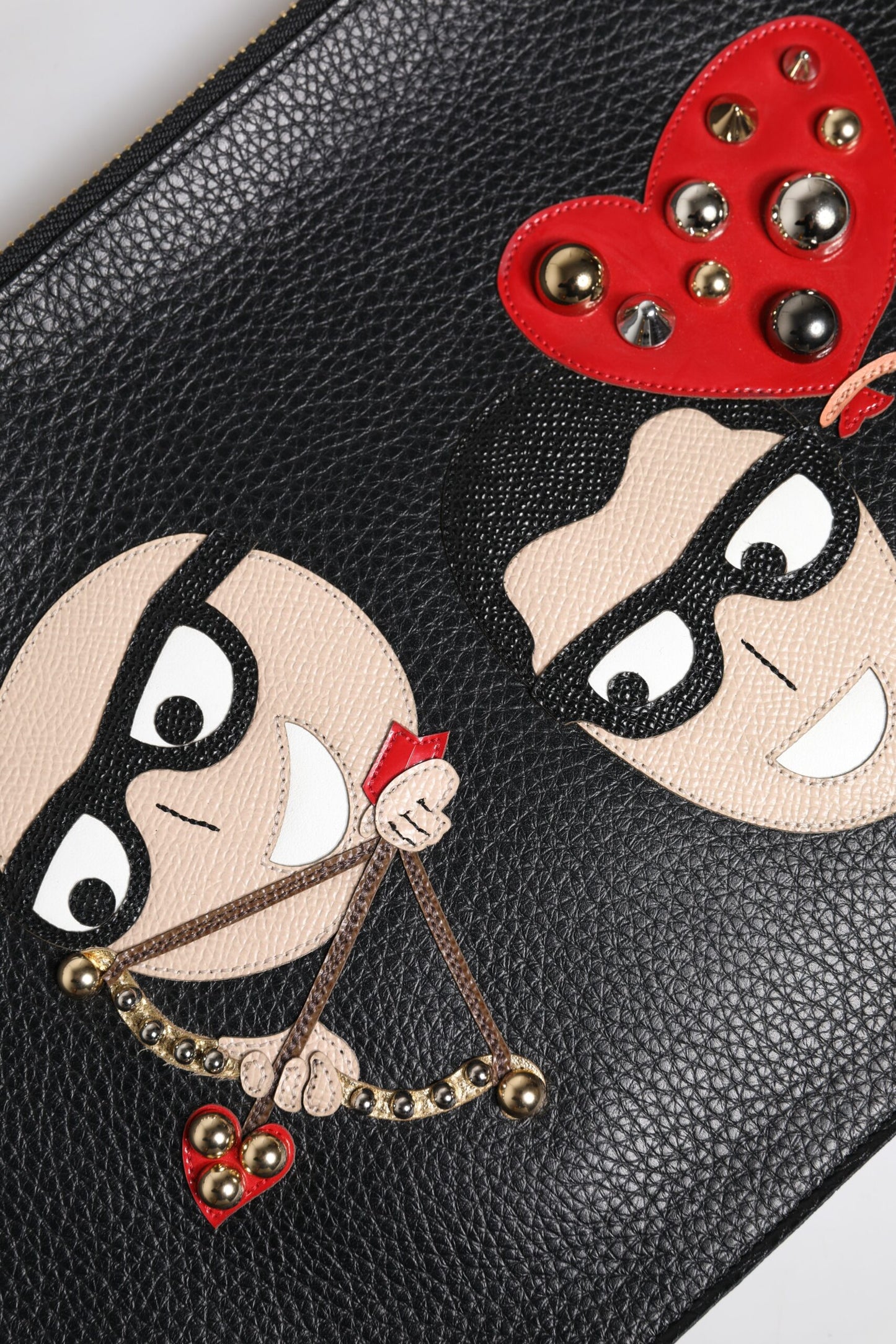 Dolce &amp; Gabbana – Schwarze Clutch aus verziertem Leder #DGFamily