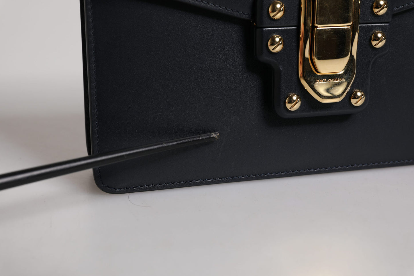 Dolce &amp; Gabbana – Schultertasche aus schwarzem Kalbsleder