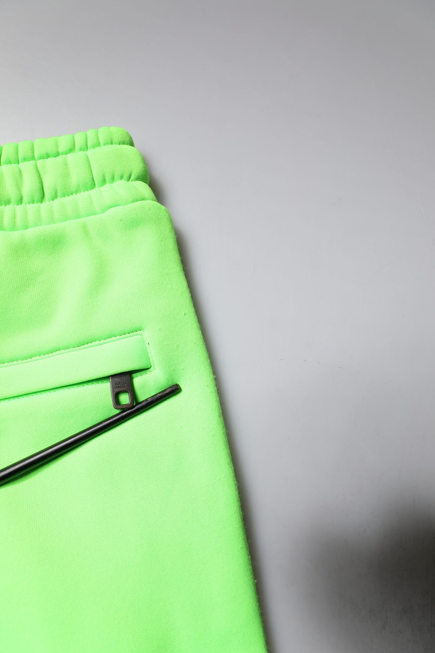 Dolce &amp; Gabbana Grüne Patchwork-Camouflage-Cargo-Shorts für Herren