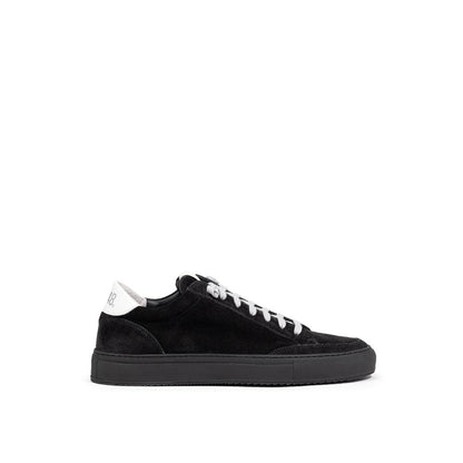 P448 Schwarze sportliche Sneaker aus Wildleder