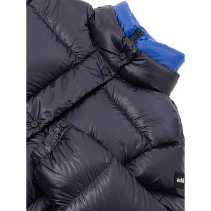 Blaue, durchgehende Polyamidjacke hinzufügen