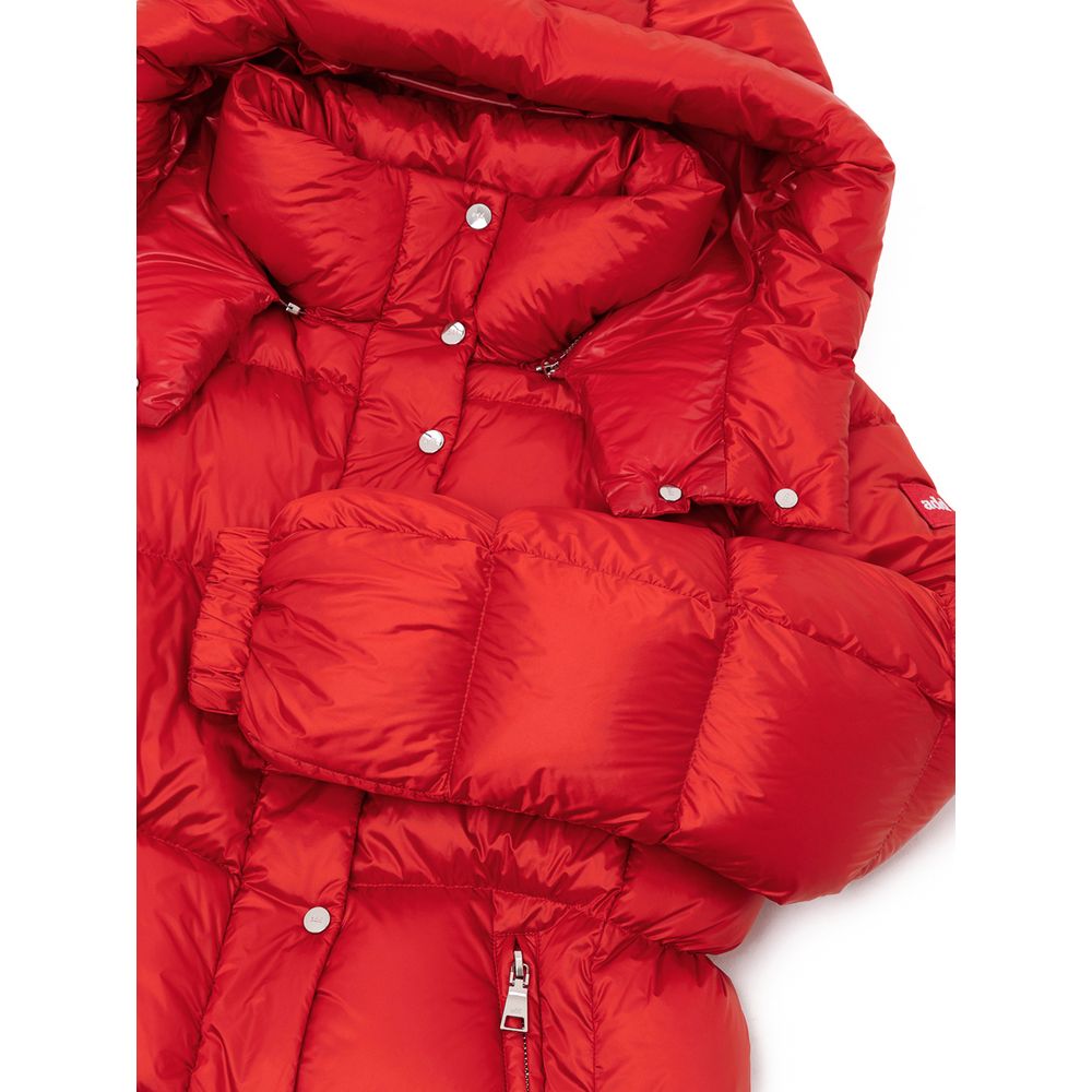 Rote, durchgehende Jacke aus Polyamid hinzufügen