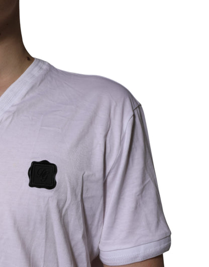 Dolce &amp; Gabbana – Weißes T-Shirt mit V-Ausschnitt und Logo-Patch aus Baumwolle