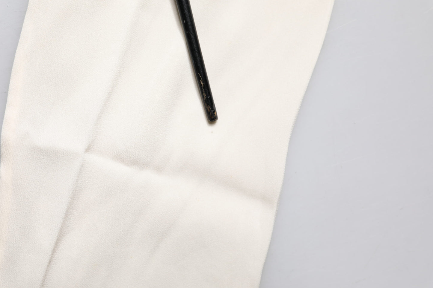 Dolce &amp; Gabbana – Cremefarbenes Blusenoberteil mit Blumenspitze und langen Ärmeln