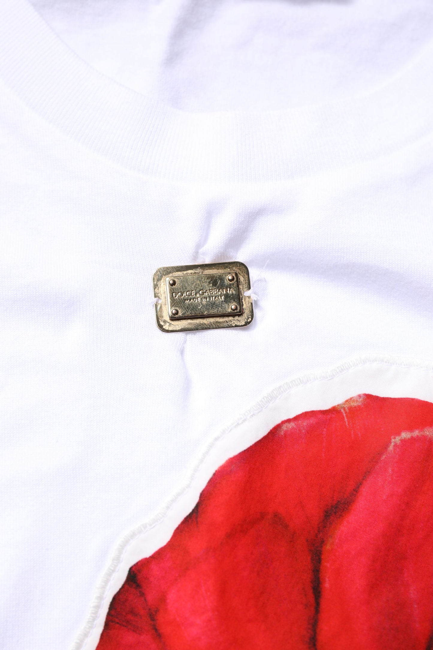 تي شيرت دولتشي آند غابانا أبيض بطبعة زهور من القطن بياقة دائرية