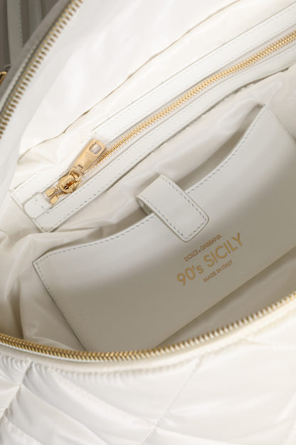 Dolce &amp; Gabbana – Weiße, gesteppte Gürteltasche mit Logo-Plakette