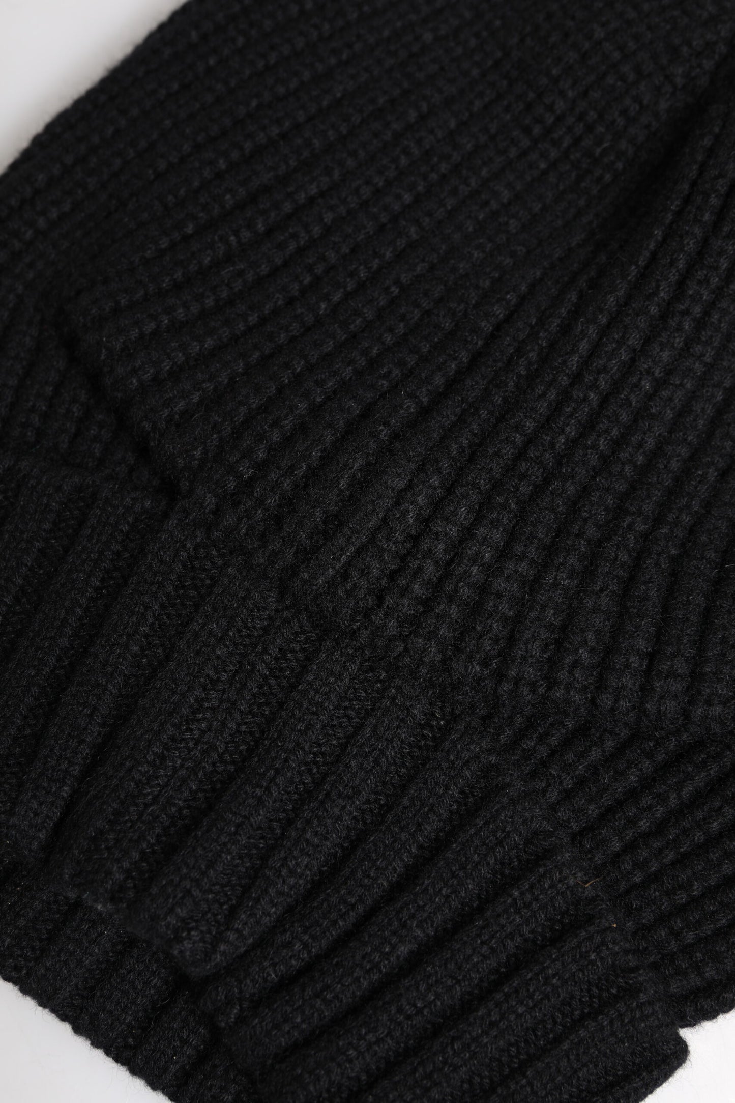 Dolce & Gabbana Black Cashmere Knitted Winter Beanie Hat