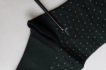 Dolce &amp; Gabbana – Wadenlange Socken aus Baumwolle mit schwarzen Punkten