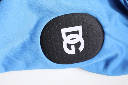 سترة رياضية رجالية بغطاء رأس من القطن الأزرق من دولتشي آند غابانا