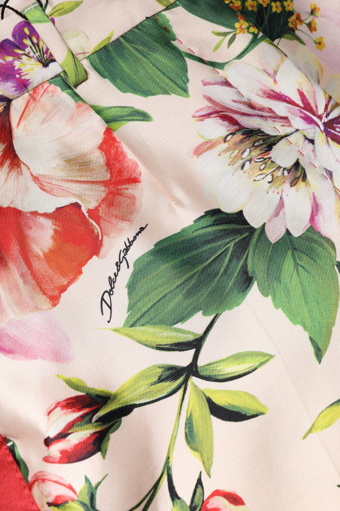 Dolce &amp; Gabbana – Gerade geschnittene Hose mit hohem Bund und Blumenmuster in Mehrfarbig