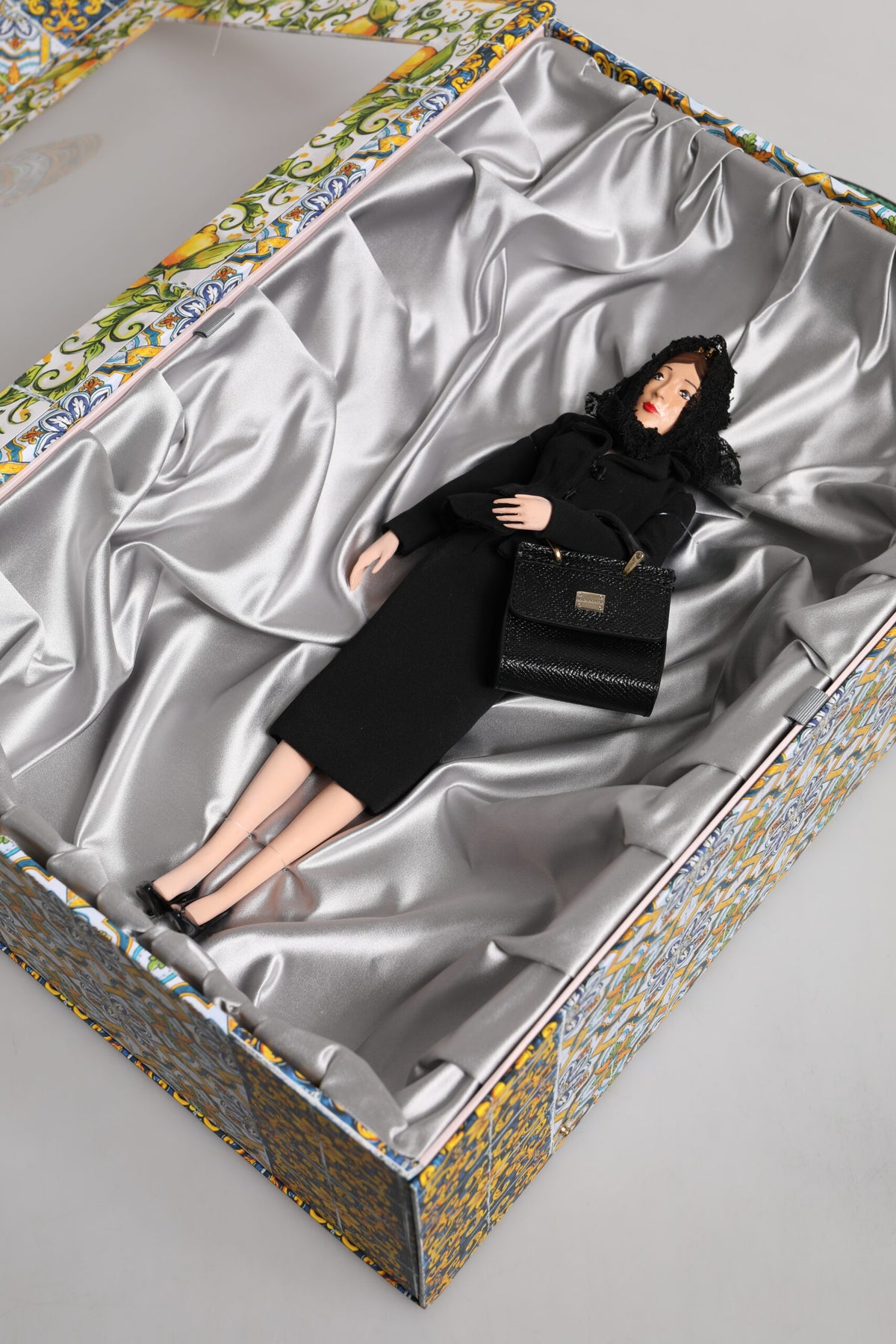 Dolce &amp; Gabbana Schwarzes Kleid Keramik Porzellan Mode Leder Sicily Dolls