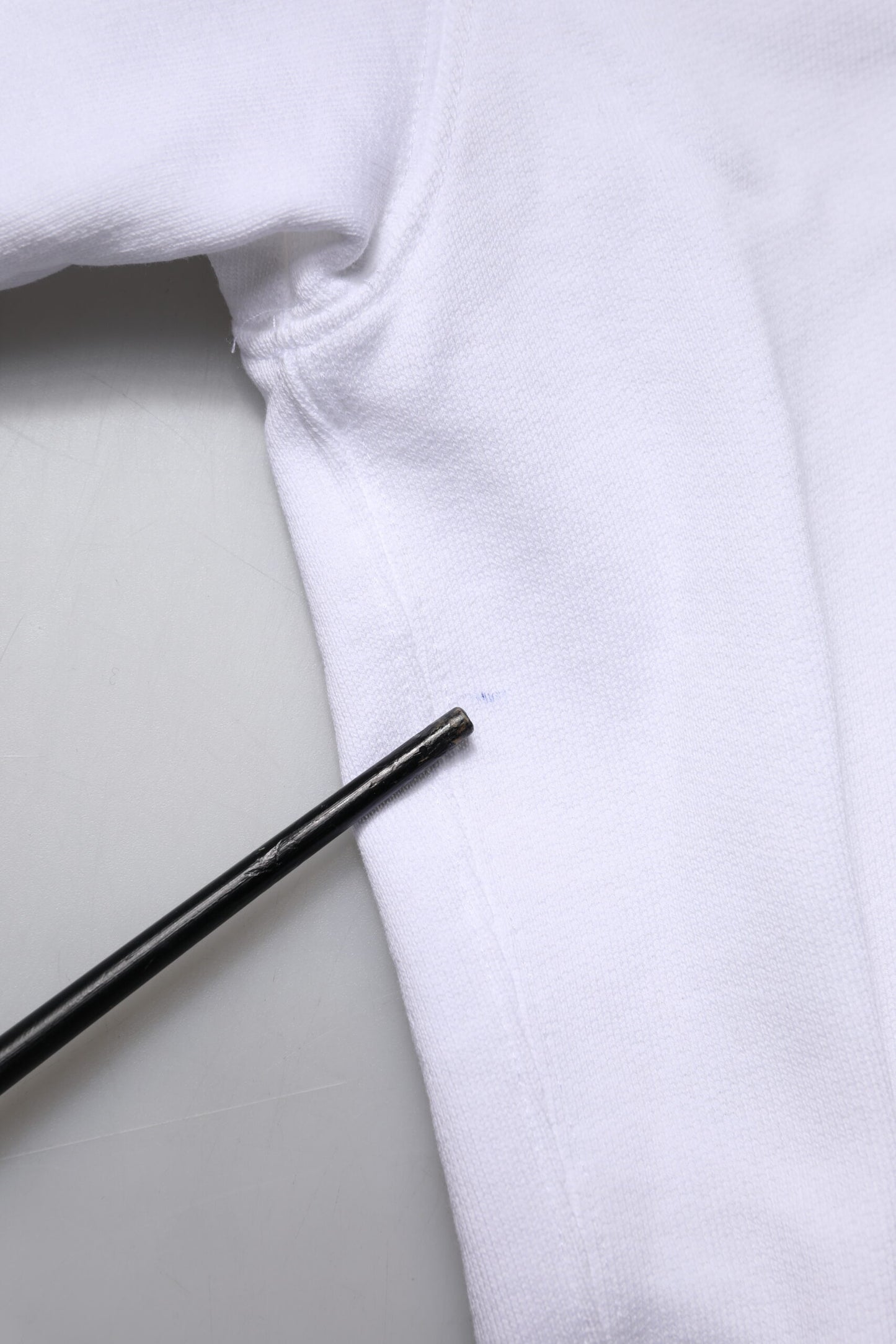 Dolce &amp; Gabbana – Weißer Pullover mit Rundhalsausschnitt und Logo aus Baumwolle