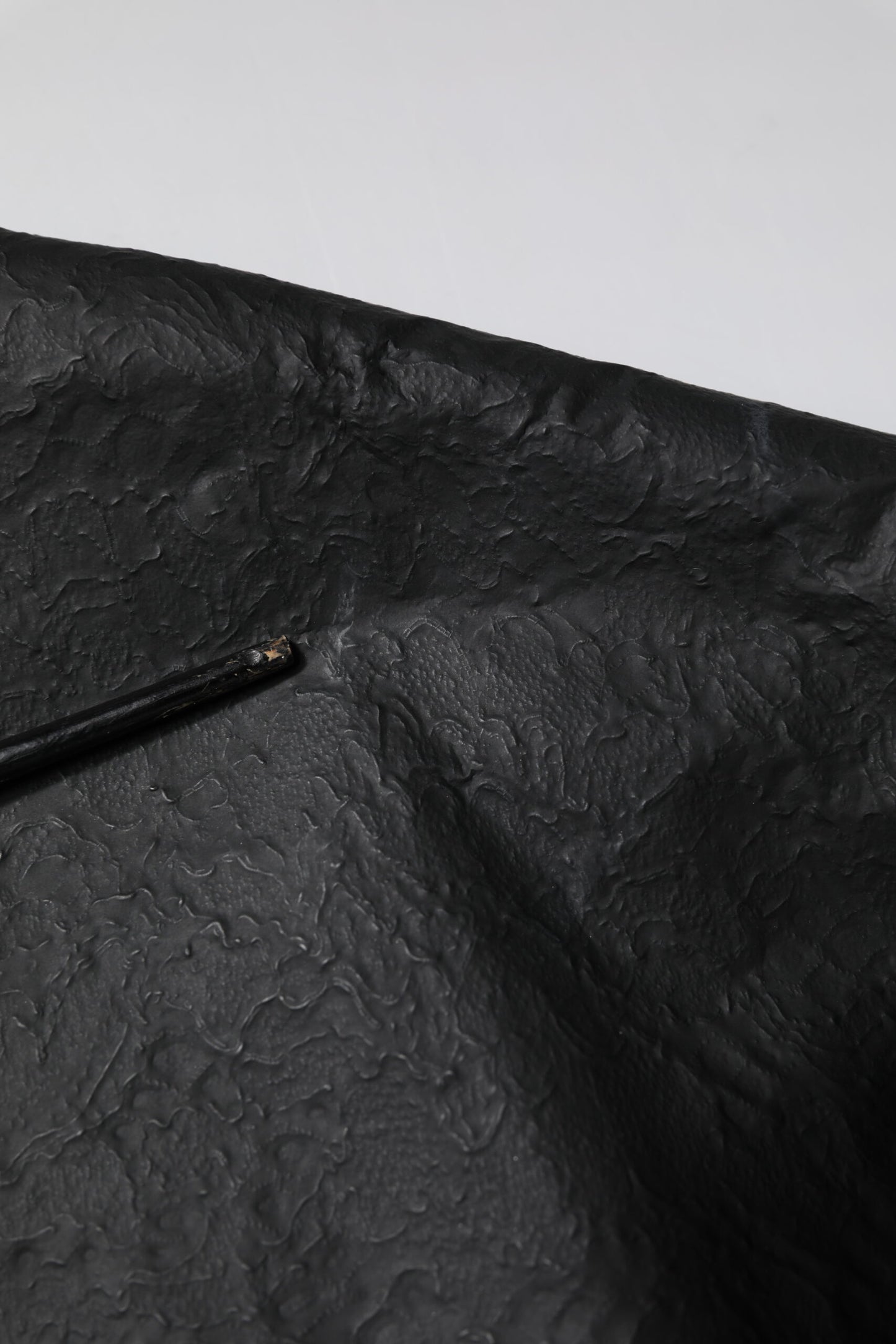 Dolce &amp; Gabbana – Schwarzes T-Shirt aus Baumwolle mit kurzen Ärmeln und V-Ausschnitt